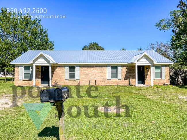 25121 Olive St in Elberta, AL - Building Photo - Building Photo
