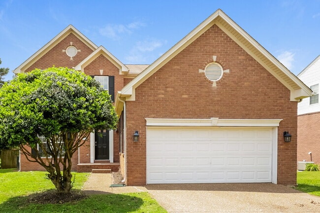 property at 2641 Churchill Dr