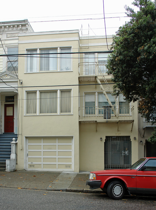 1239 Hayes St in San Francisco, CA - Building Photo