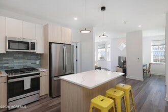 6 West End Ct in Long Branch, NJ - Building Photo - Building Photo