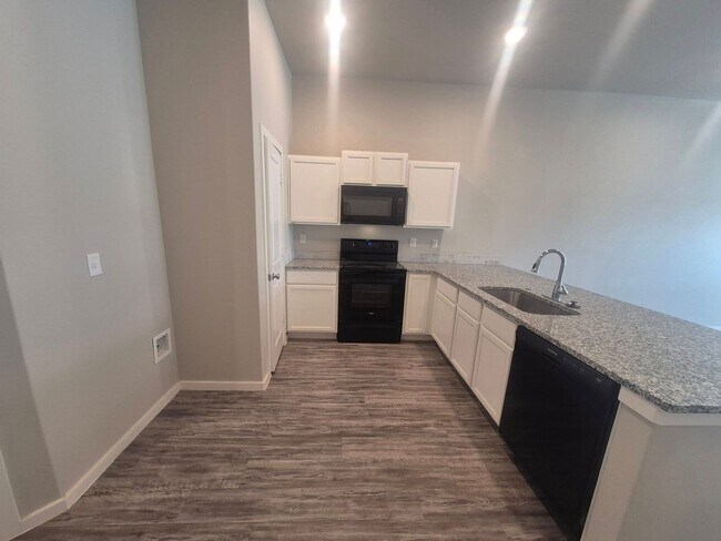 2122 N Jayton Ave in Lubbock, TX - Building Photo - Building Photo