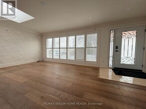 136 Wye Valley Rd in Toronto, ON - Building Photo - Building Photo