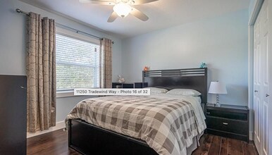 11250 Tradewind Way in Hollywood, FL - Foto de edificio - Building Photo
