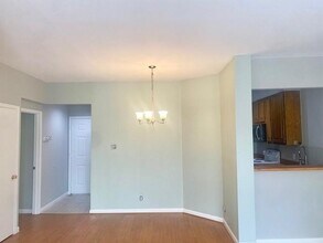 2209 S Braeswood Blvd in Houston, TX - Building Photo - Building Photo