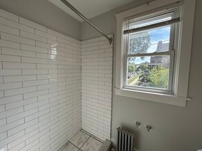 2548 N Kildare Ave, Unit 2 in Chicago, IL - Building Photo - Building Photo