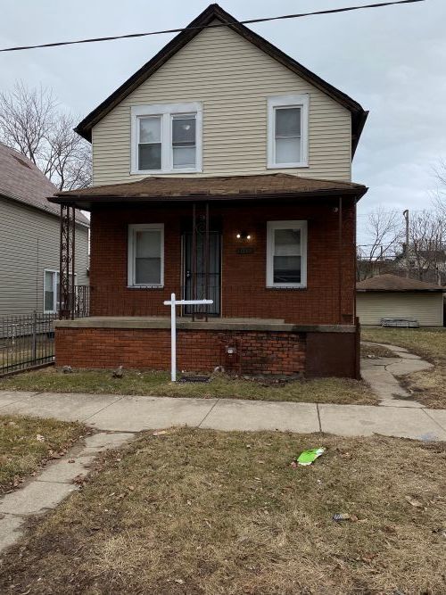 property at 11809 S Lafayette Ave