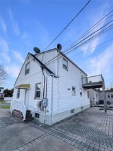 741 Salem Rd in Uniondale, NY - Building Photo - Building Photo