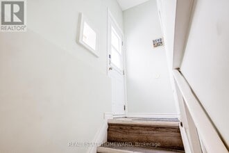 113 Porchester Dr in Toronto, ON - Building Photo - Building Photo