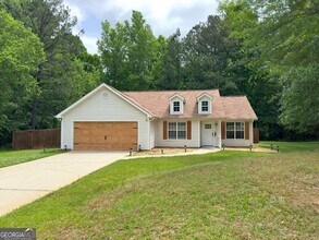 106 Kimbell Farm Dr in Locust Grove, GA - Building Photo - Building Photo