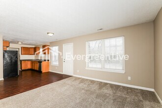 11359 Shady Hollow Ln in Indianapolis, IN - Building Photo - Building Photo
