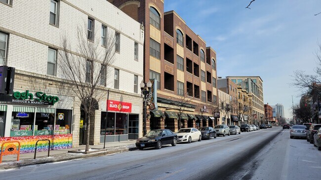 3207 N Wilton Ave in Chicago, IL - Building Photo - Building Photo