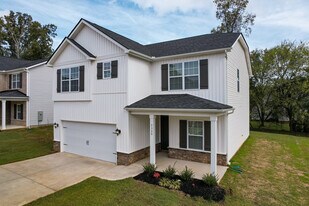 Windermere Trails / TN Hardin Valley, LLC in Knoxville, TN - Building Photo