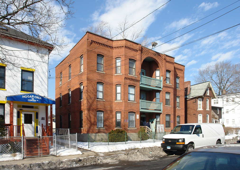 37-39 Center St in Hartford, CT - Building Photo