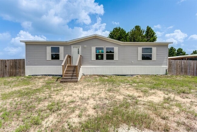 5055 County Rd 3540 in Cleveland, TX - Building Photo - Building Photo