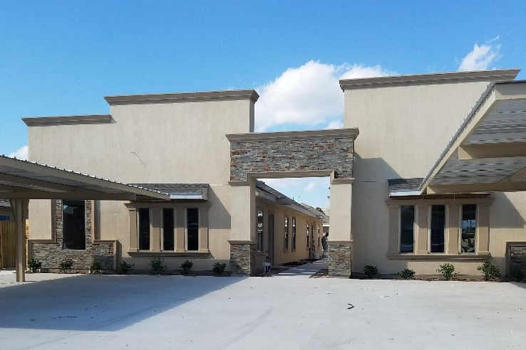 1708 W Smith Dr, Unit Apartment 1 in Pharr, TX - Foto de edificio