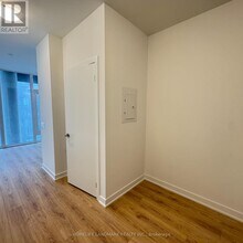 1 Quarrington Lane in North York, ON - Building Photo - Building Photo