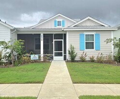 8958 Parrot Pl in Panama City Beach, FL - Building Photo