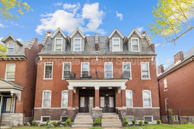 property at 2042 Russell Blvd