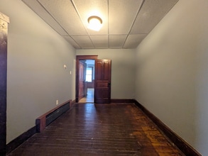 214-214 S Front St in Sunbury, PA - Foto de edificio - Building Photo