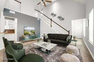 7559 Autumn Sun Dr in Houston, TX - Building Photo