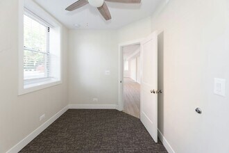 5200 N Leavitt St in Chicago, IL - Building Photo - Building Photo