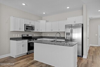 120 Brg Pt Cir in Swansboro, NC - Building Photo - Building Photo