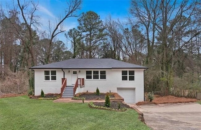 2533 Kelly Lake Rd in Decatur, GA - Building Photo - Building Photo