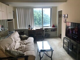 1121 Arlington Blvd, Unit 314 north