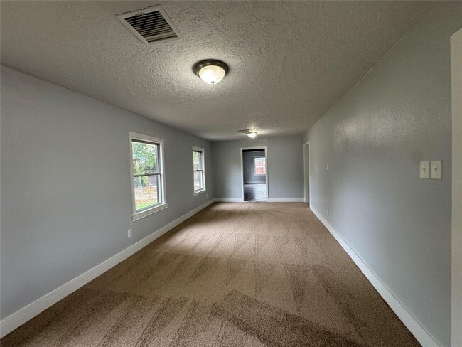 710 Alvin St in Pasadena, TX - Building Photo - Building Photo