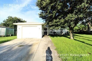 2311 18th Ave E in Palmetto, FL - Building Photo