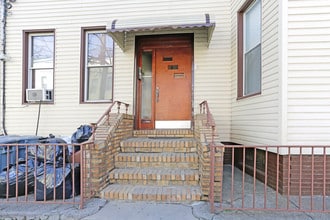 5912 67th Ave in Ridgewood, NY - Building Photo - Building Photo