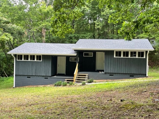 438-442 Plummer St in Asheboro, NC - Foto de edificio - Building Photo