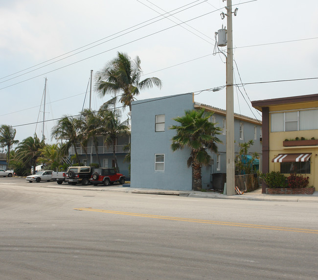 1510 N Ocean Dr in Hollywood, FL - Foto de edificio - Building Photo