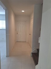 6621 Winfield Blvd in Margate, FL - Building Photo - Building Photo
