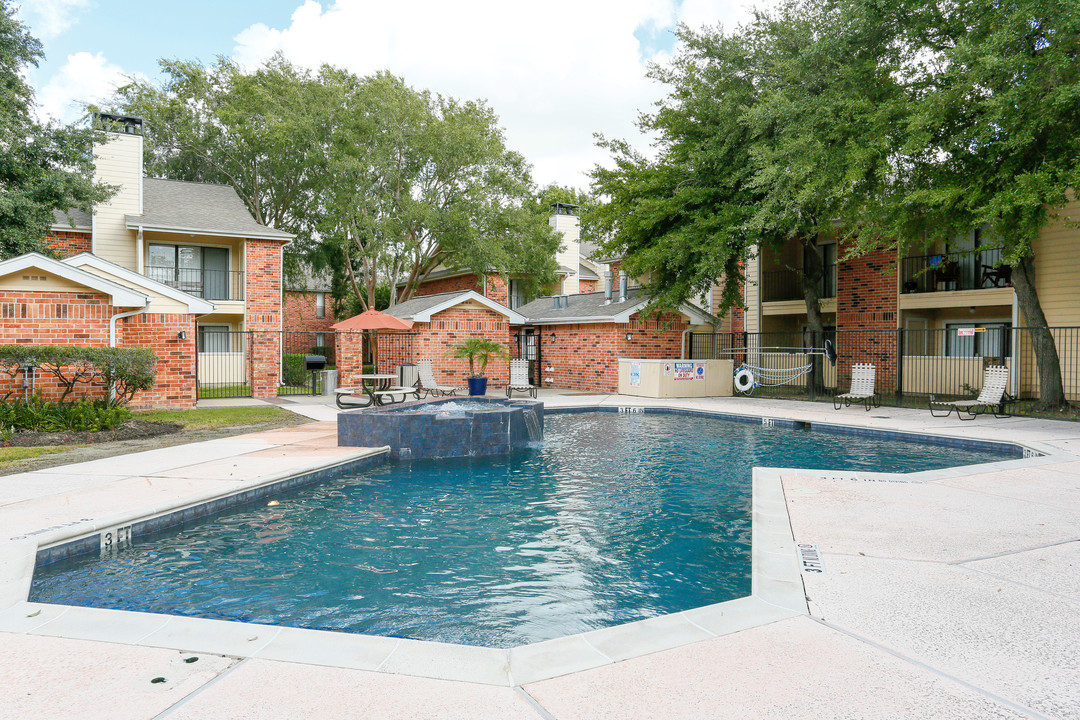 Hunt Garden Apartments in Baytown, TX - Foto de edificio