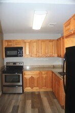 4176 Versailles Dr in Orlando, FL - Building Photo - Building Photo