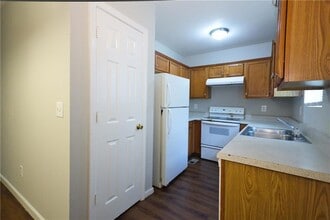 501 Pine Park St in Monroe, GA - Building Photo - Building Photo