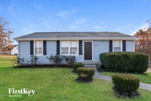 1831 Palamino Dr in Clarksville, TN - Building Photo