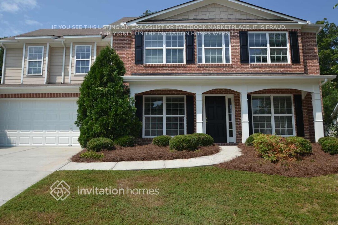 1568 Great Shoals Cir SE in Lawrenceville, GA - Foto de edificio