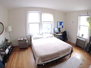 241 Freeman St, Unit 6 in Brookline, MA - Foto de edificio - Building Photo