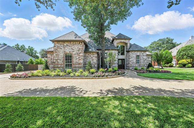 350 Silverwood Cir in Southlake, TX - Foto de edificio - Building Photo