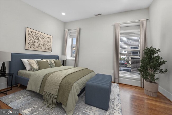 249 Florida Ave NW in Washington, DC - Building Photo - Building Photo