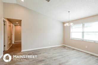 1693 Susan Dr in Middleburg, FL - Building Photo - Building Photo