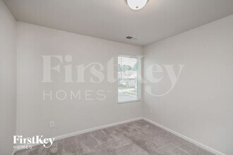 7305 Brawley Wood Ct in Charlotte, NC - Building Photo - Building Photo