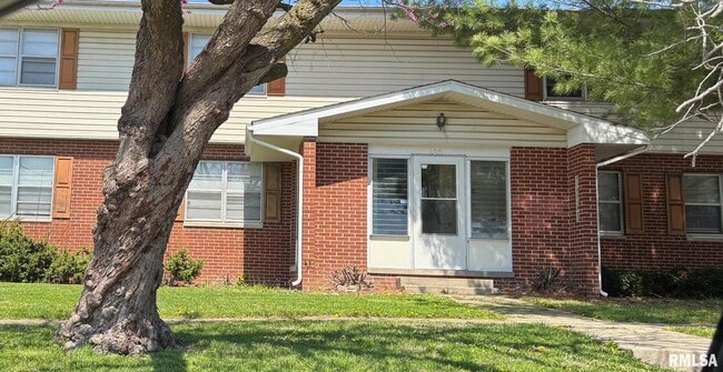property at 105 Outer Park Dr