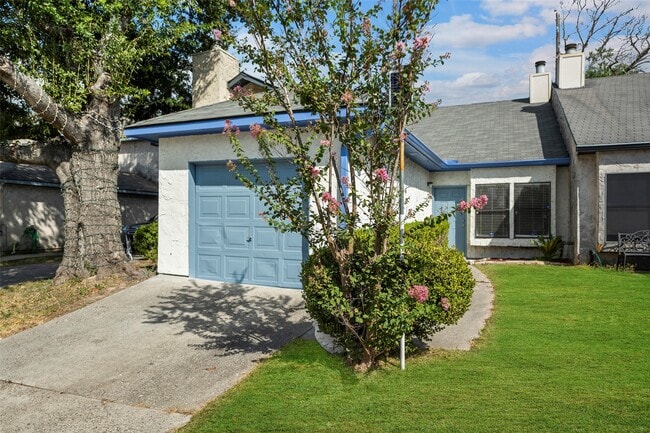 7120 Deer Creek Ct