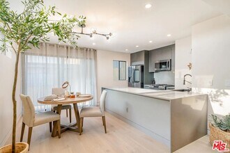 2805 3rd St in Santa Monica, CA - Building Photo - Building Photo