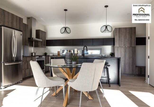 property at 16114 99 Av NW