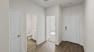 3405 Tomahawk Dr in Sherman, TX - Building Photo - Building Photo