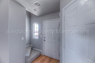 315 W J St in Jenks, OK - Building Photo - Building Photo